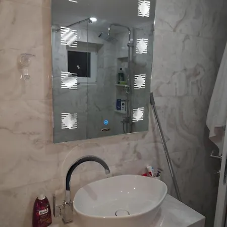 アパート Nika パレ